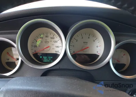 2006 Dodge Magnum Rt из США, поврежденный, VIN 2D8GZ57296H144399